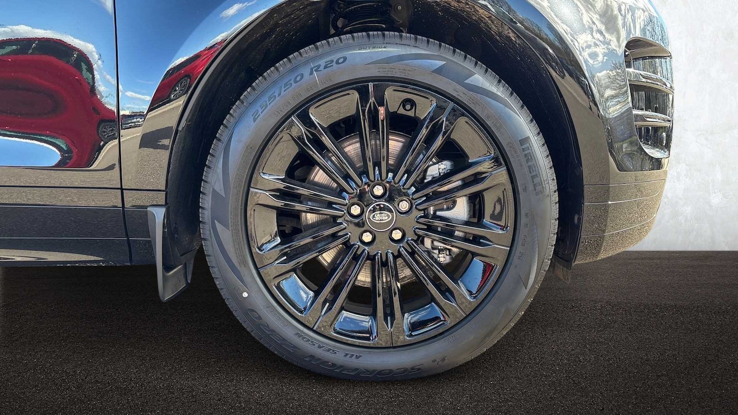 Used Land Rover Range Rover Evoque 2025 for sale - 76459797: Photo 8