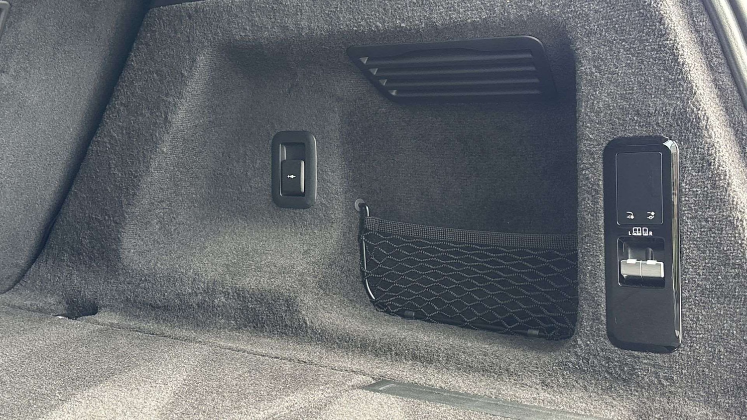 Used Land Rover Range Rover Sport 2024 for sale - 77321727: Photo 22