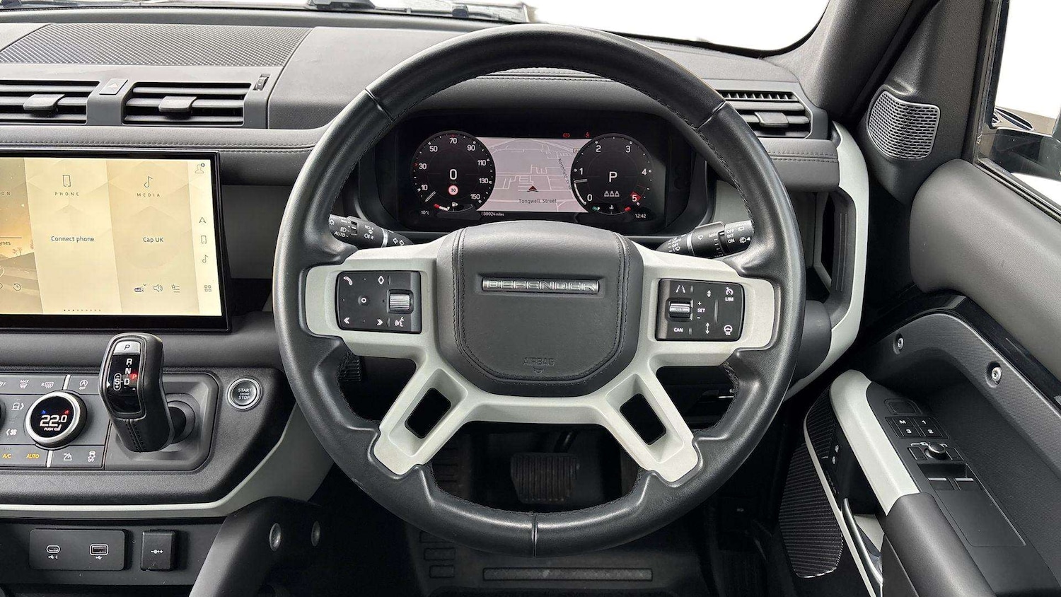 Used Land Rover Defender 2022 for sale - 77206505: Photo 15