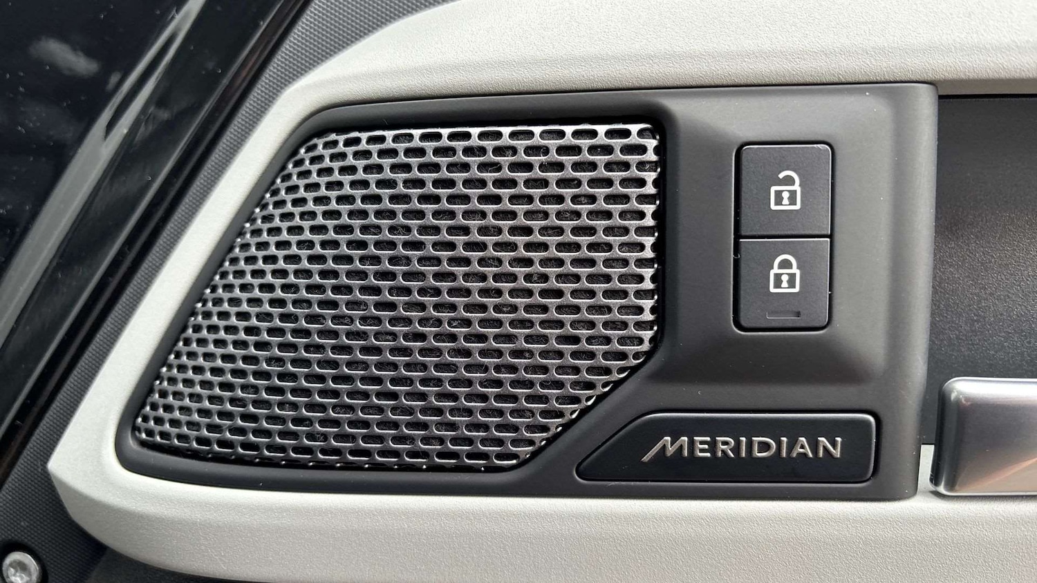 Used Land Rover Defender 2022 for sale - 77206505: Photo 24