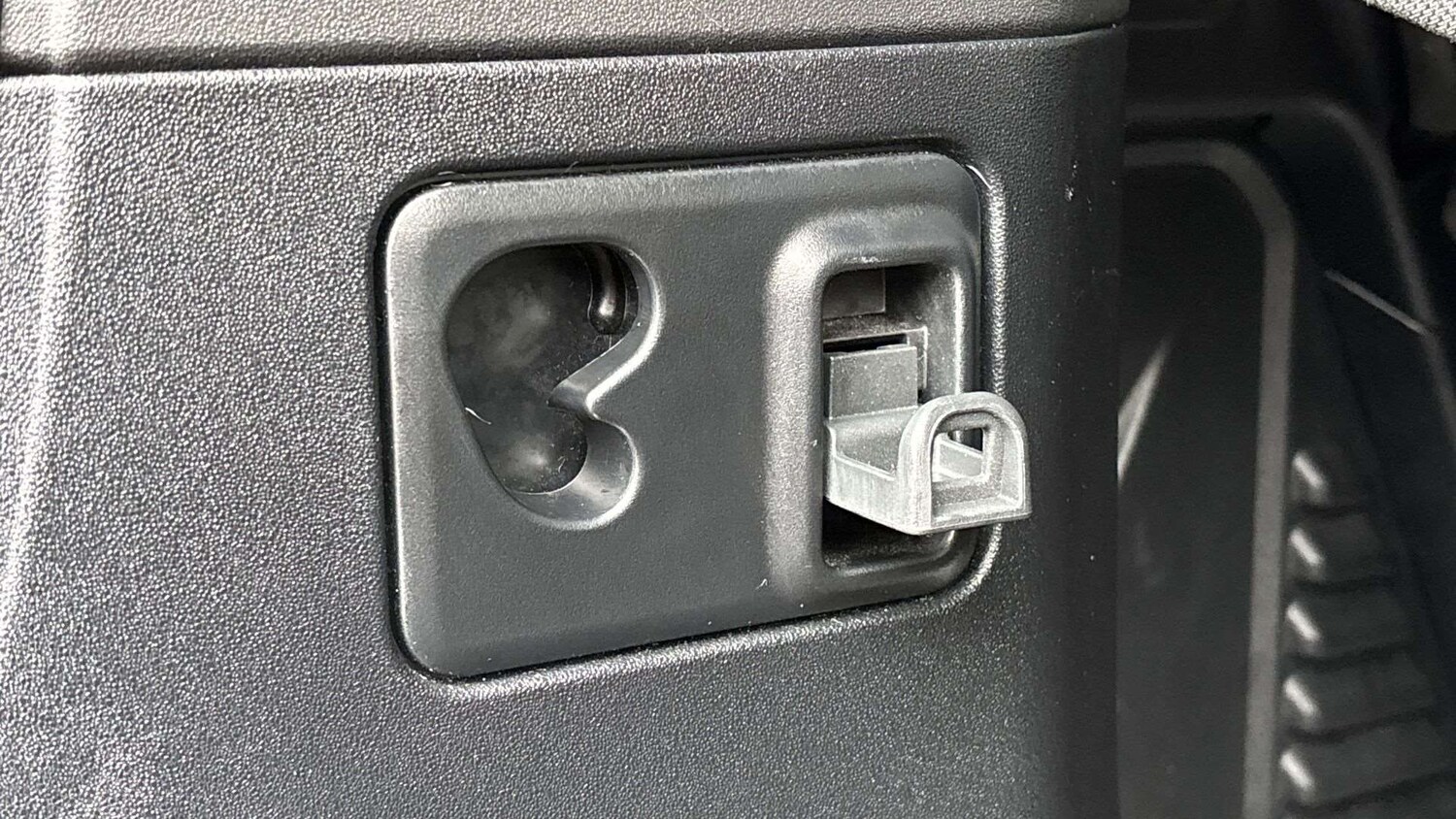 Used Land Rover Defender 2022 for sale - 77206505: Photo 27