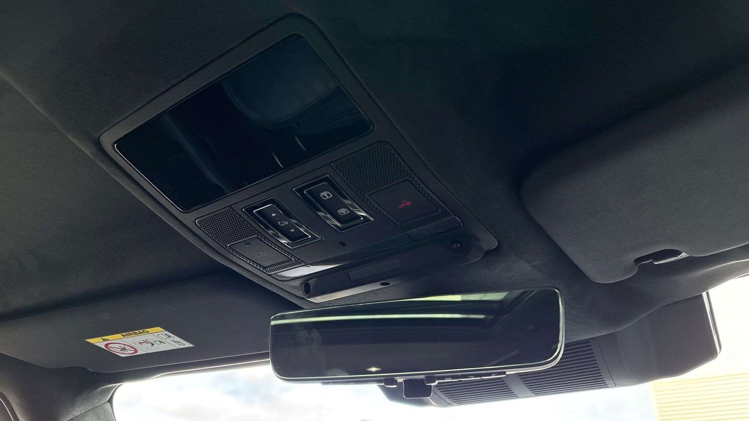 Used Land Rover Defender 2025 for sale - 77429010: Photo 23