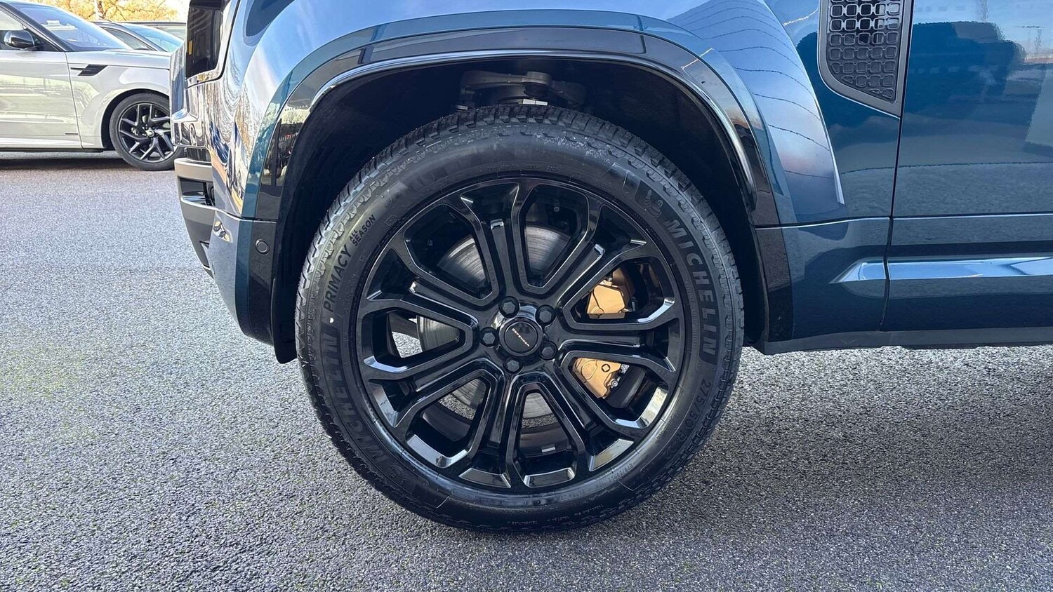 Used Land Rover Defender 2025 for sale - 77429010: Photo 32