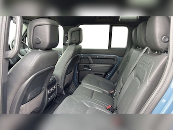 Used Land Rover Defender 2025 for sale - 78407794: Photo