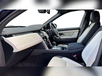Used Land Rover Discovery Sport 2021 for sale - 78625729: Photo