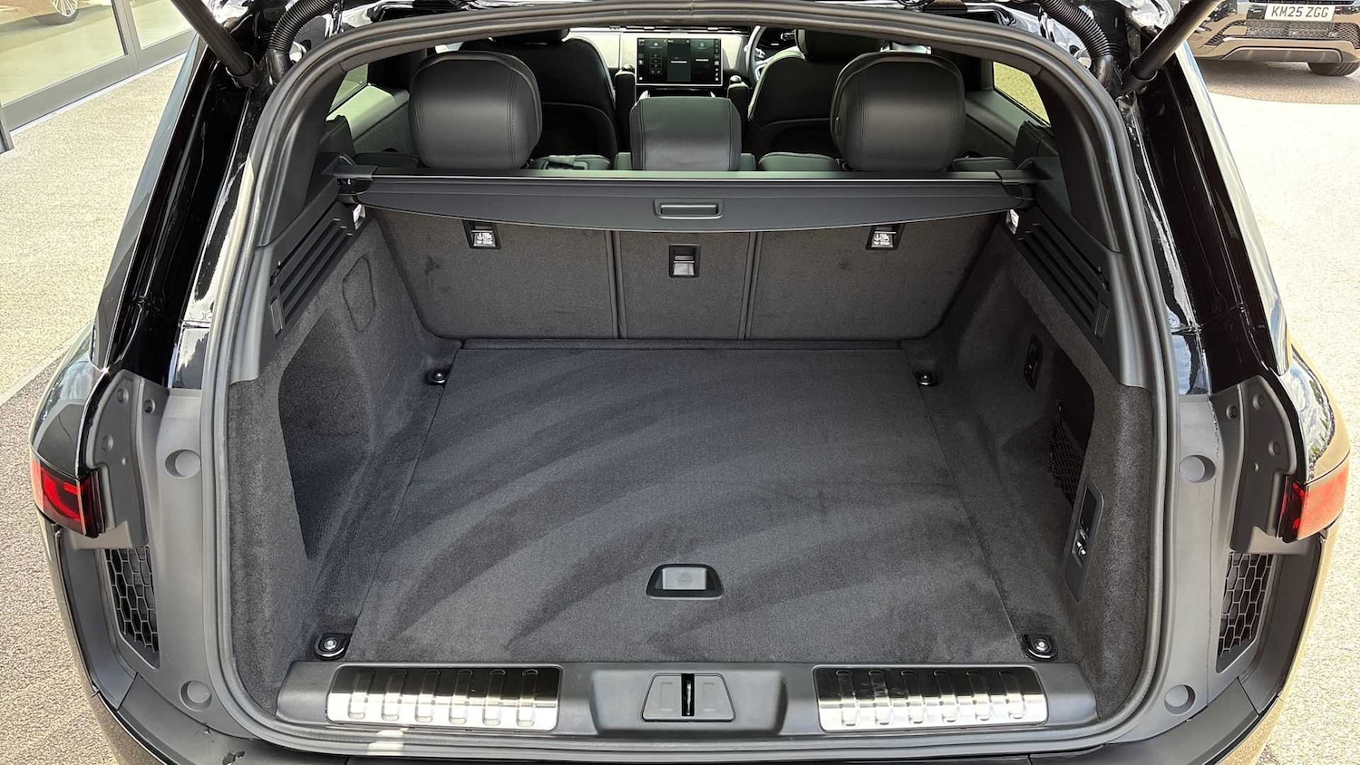 Used Land Rover Range Rover Sport 2025 for sale - 76460060: Photo 10