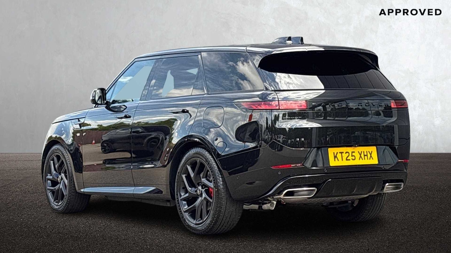 Used Land Rover Range Rover Sport 2025 for sale - 76460060: Photo 2