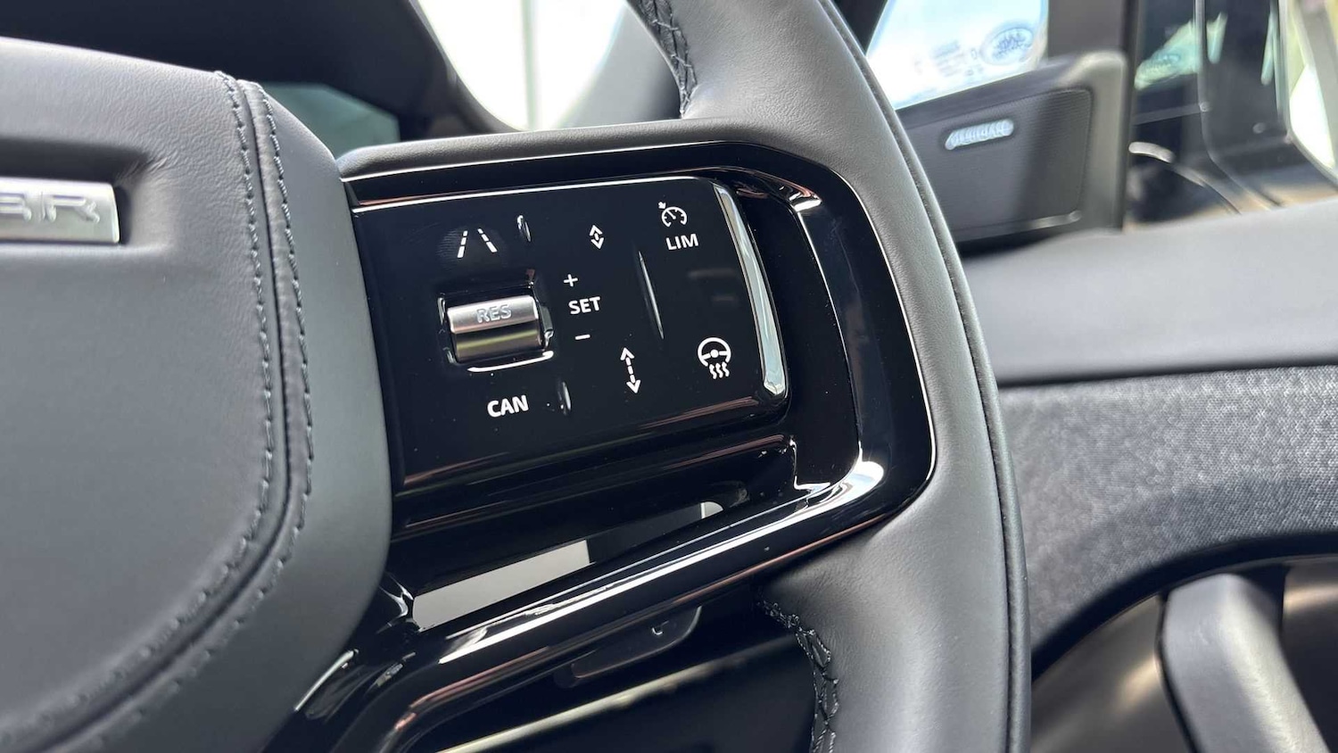 Used Land Rover Range Rover Sport 2025 for sale - 76460060: Photo 32