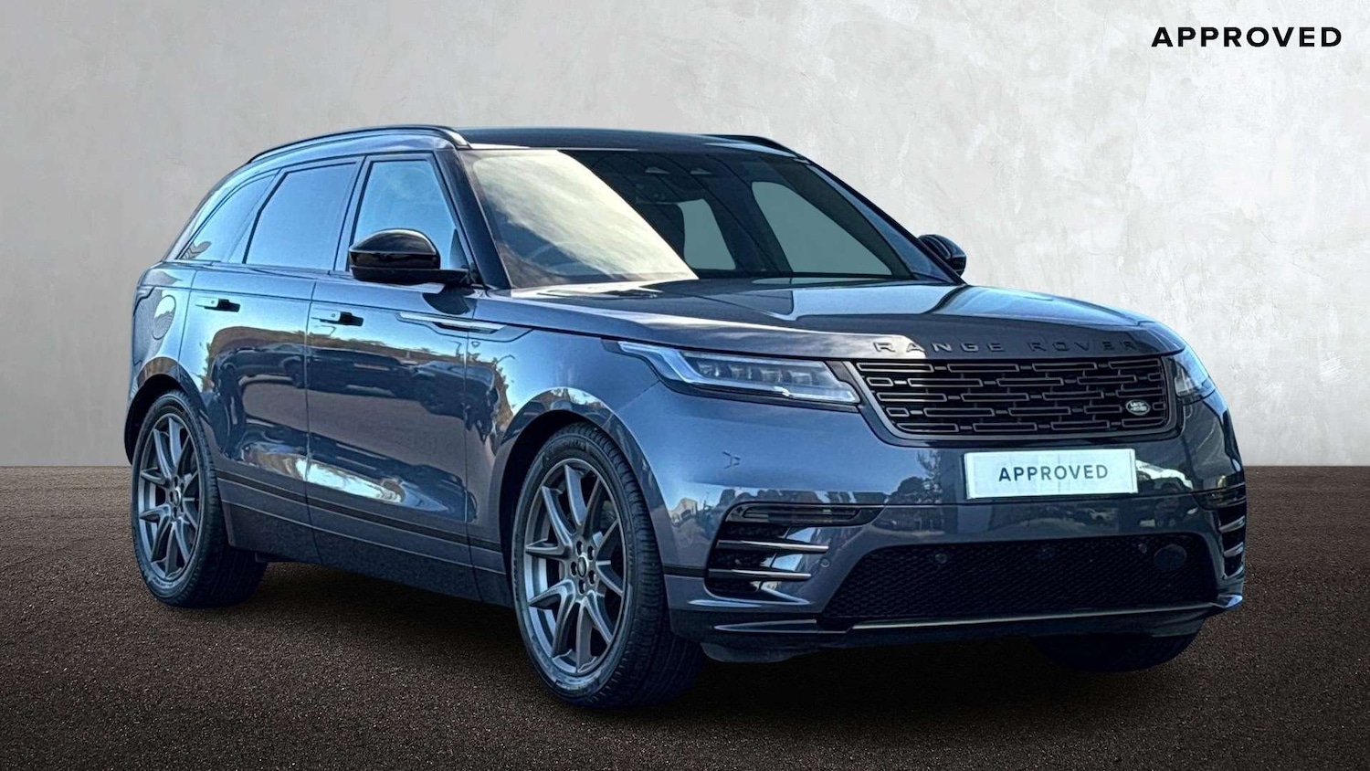 Used Land Rover Range Rover Velar 2024 for sale - 76460412: Photo 1
