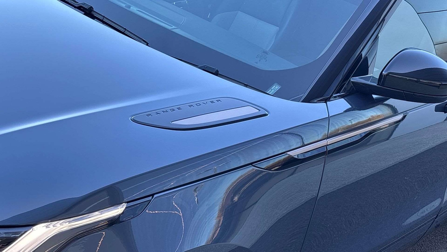Used Land Rover Range Rover Velar 2024 for sale - 76460412: Photo 21