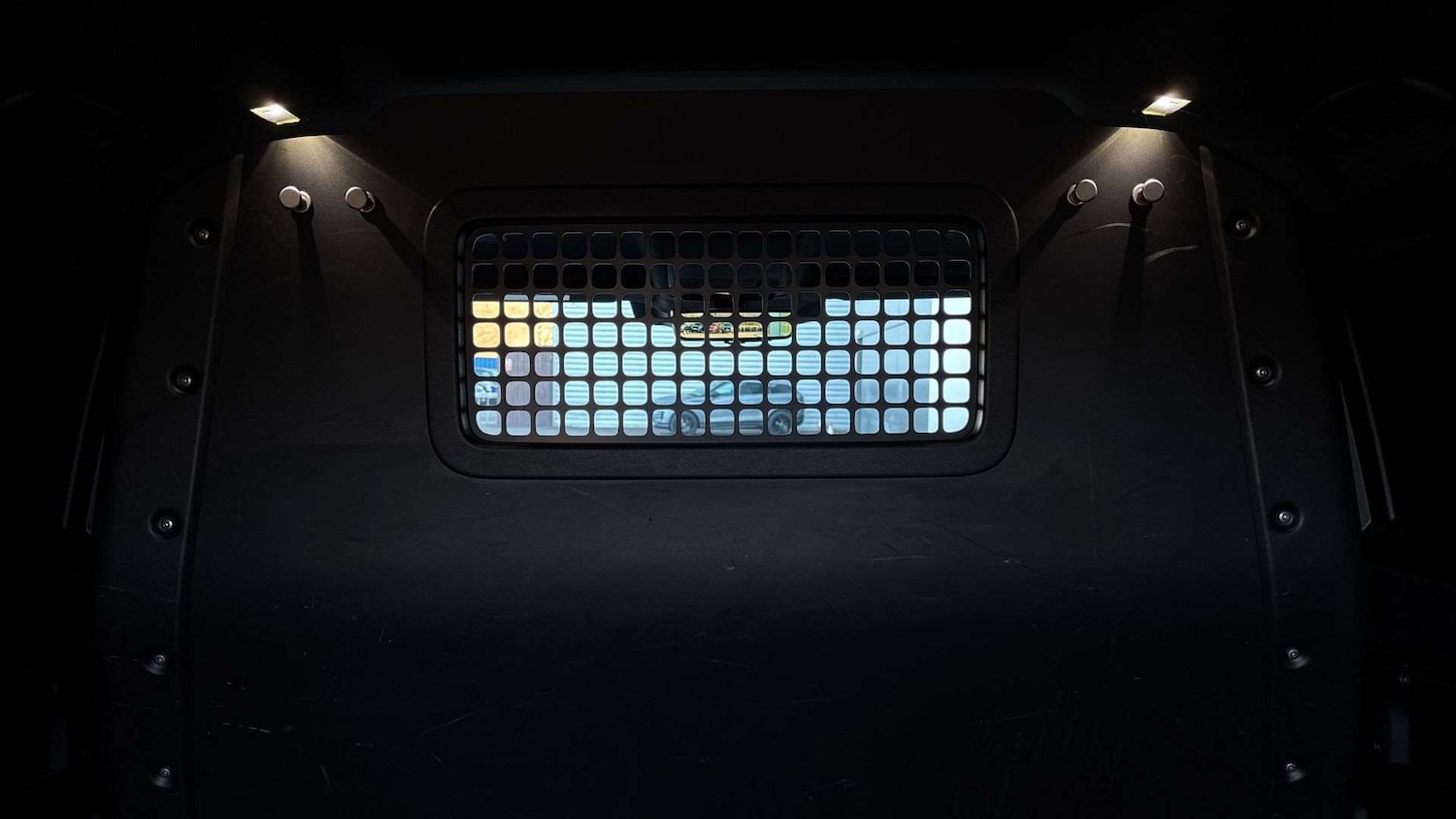 Used Land Rover Defender 110 2022 for sale - 77068505: Photo 18