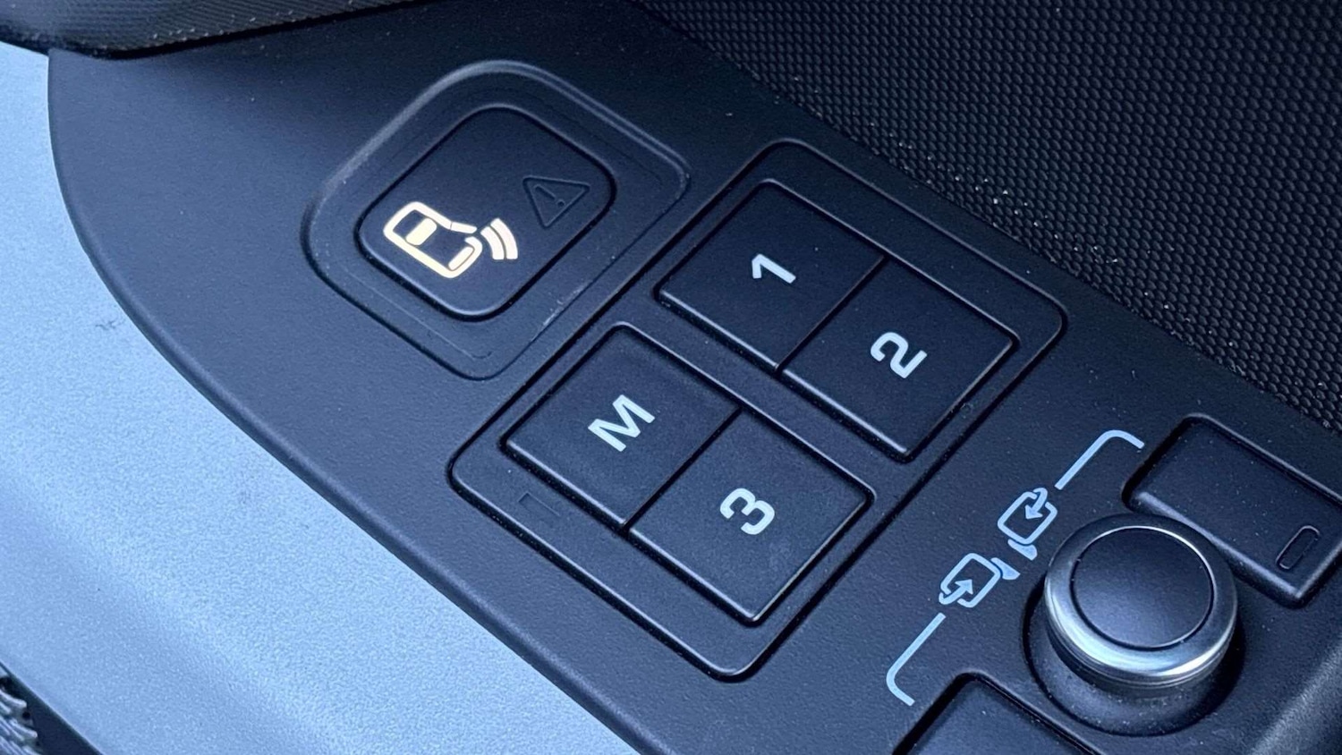 Used Land Rover Defender 110 2022 for sale - 77068505: Photo 25