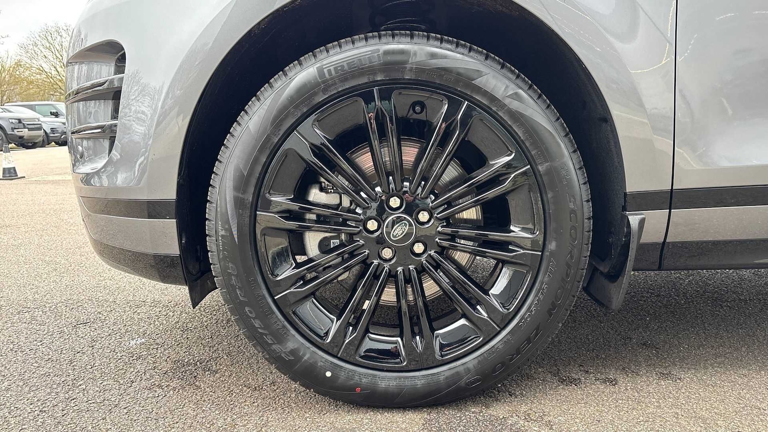 Used Land Rover Range Rover Evoque 2025 for sale - 76460651: Photo 26