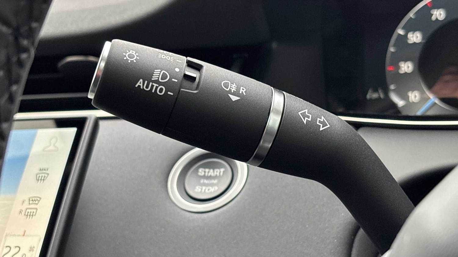 Used Land Rover Range Rover Evoque 2025 for sale - 76460651: Photo 35