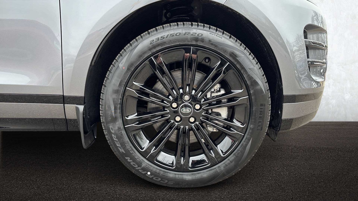 Used Land Rover Range Rover Evoque 2025 for sale - 76460651: Photo 8