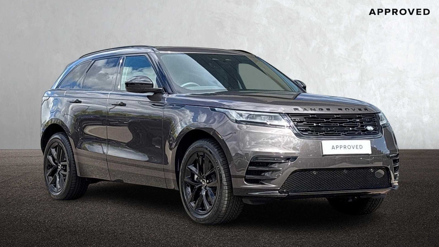 Used Land Rover Range Rover Velar 2025 for sale - 76540846: Photo 1
