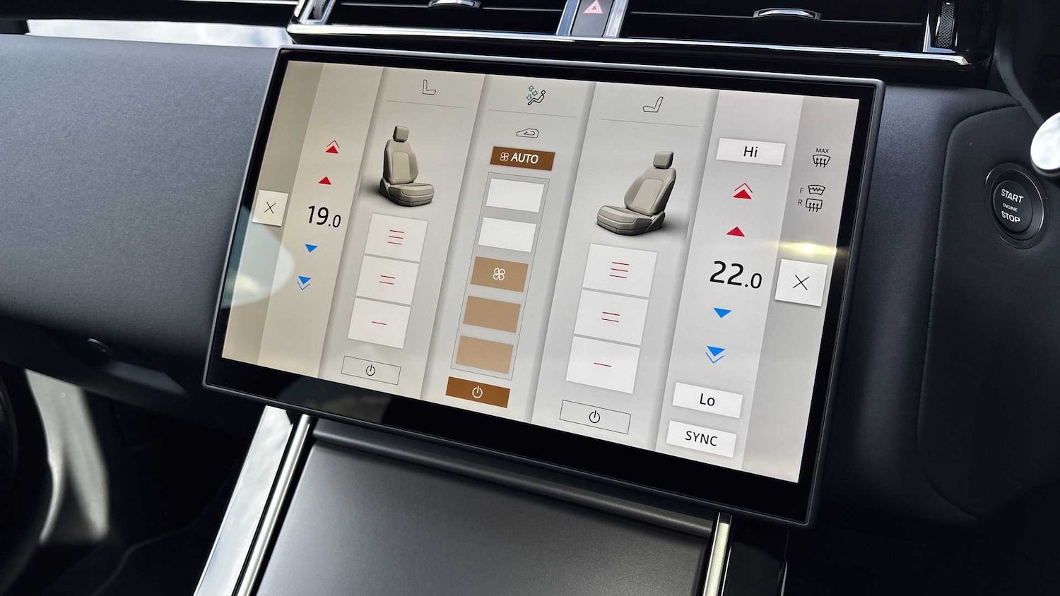 Used Land Rover Range Rover Velar 2025 for sale - 76540846: Photo 30