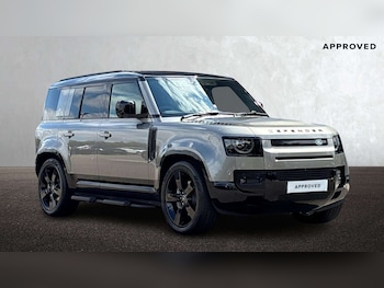 Used Land Rover Defender 2025 for sale - 76460660: Photo