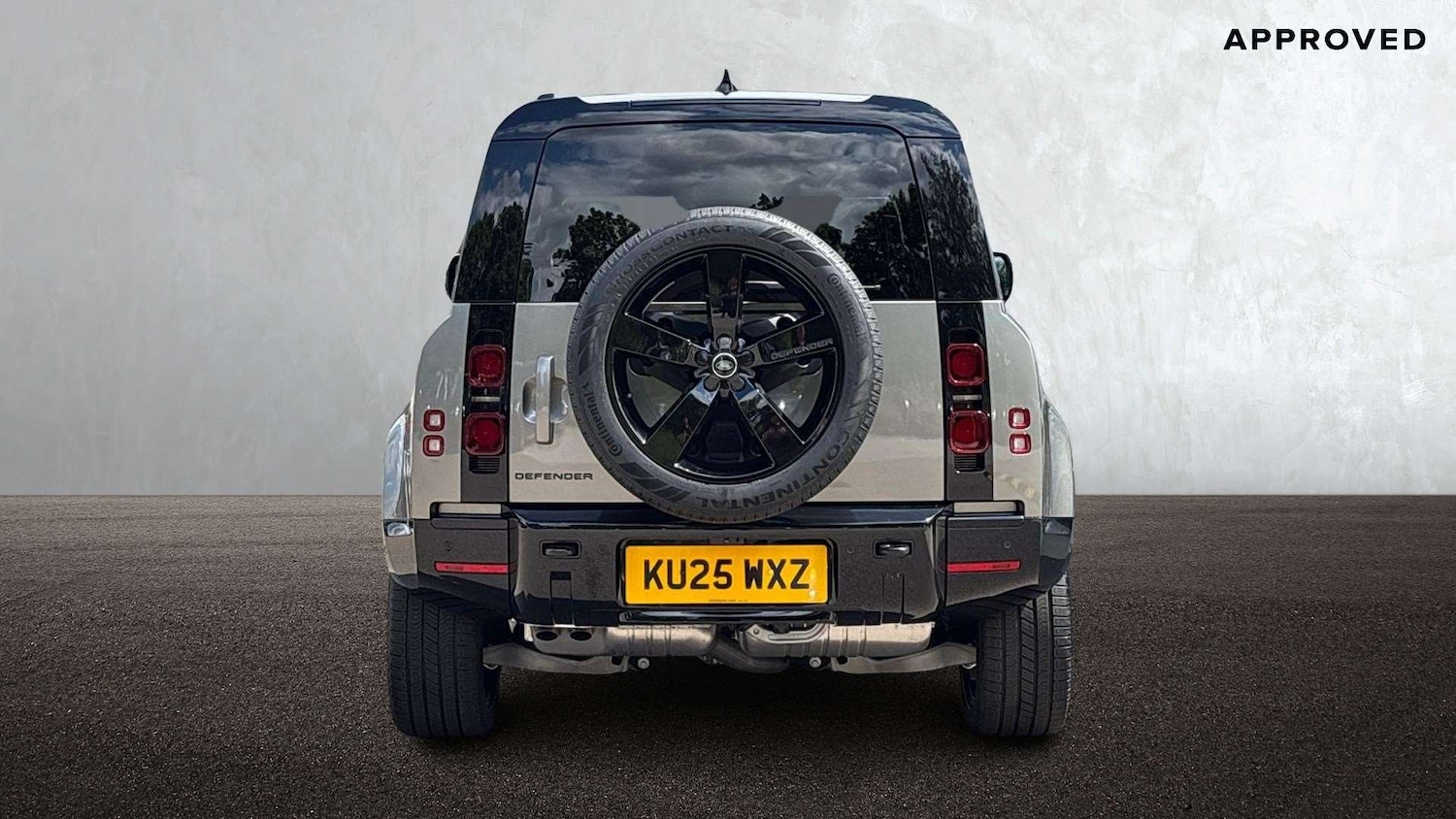 Used Land Rover Defender 2025 for sale - 76460660: Photo 6