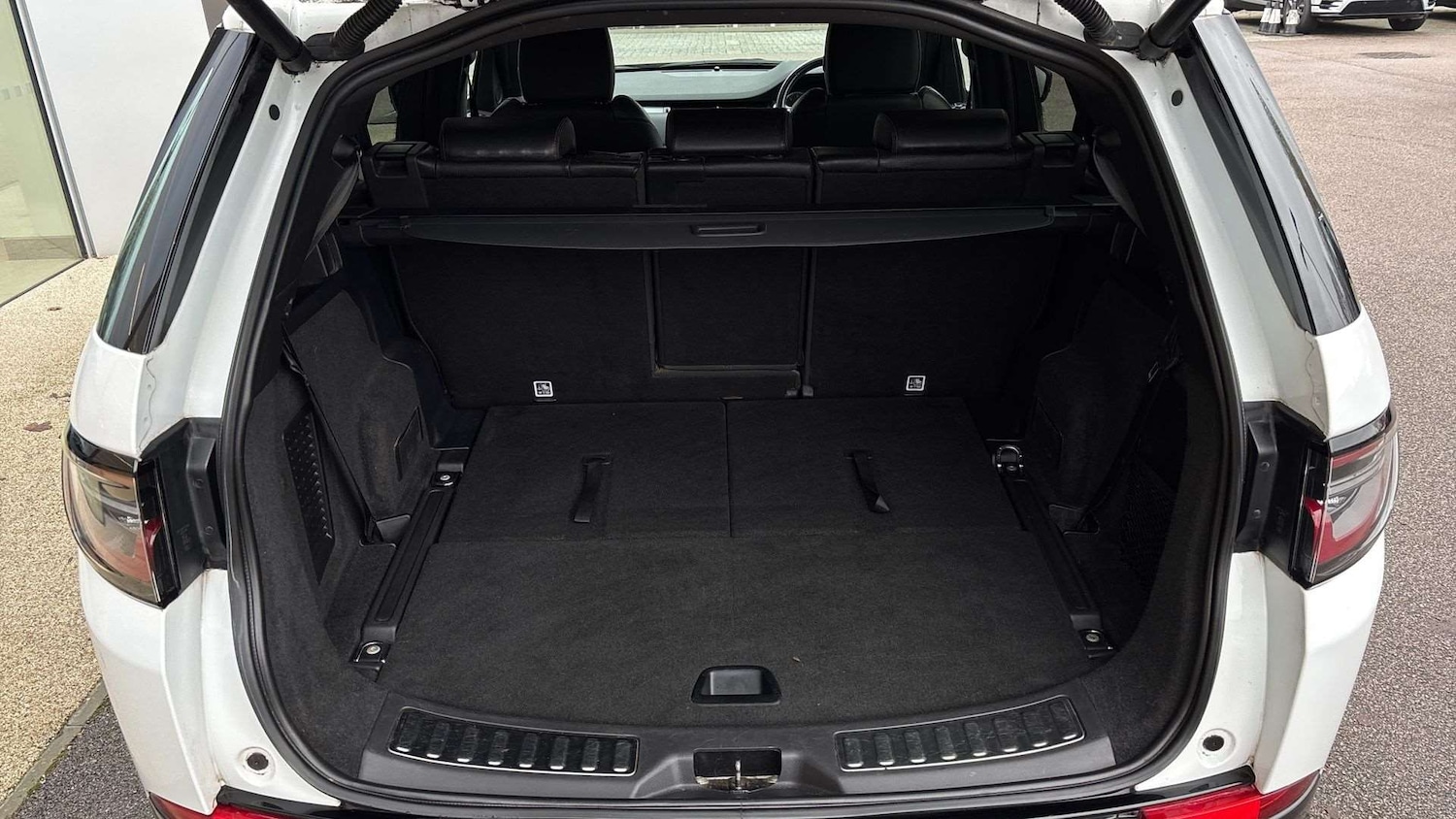 Used Land Rover Discovery Sport 2021 for sale - 77686437: Photo 10