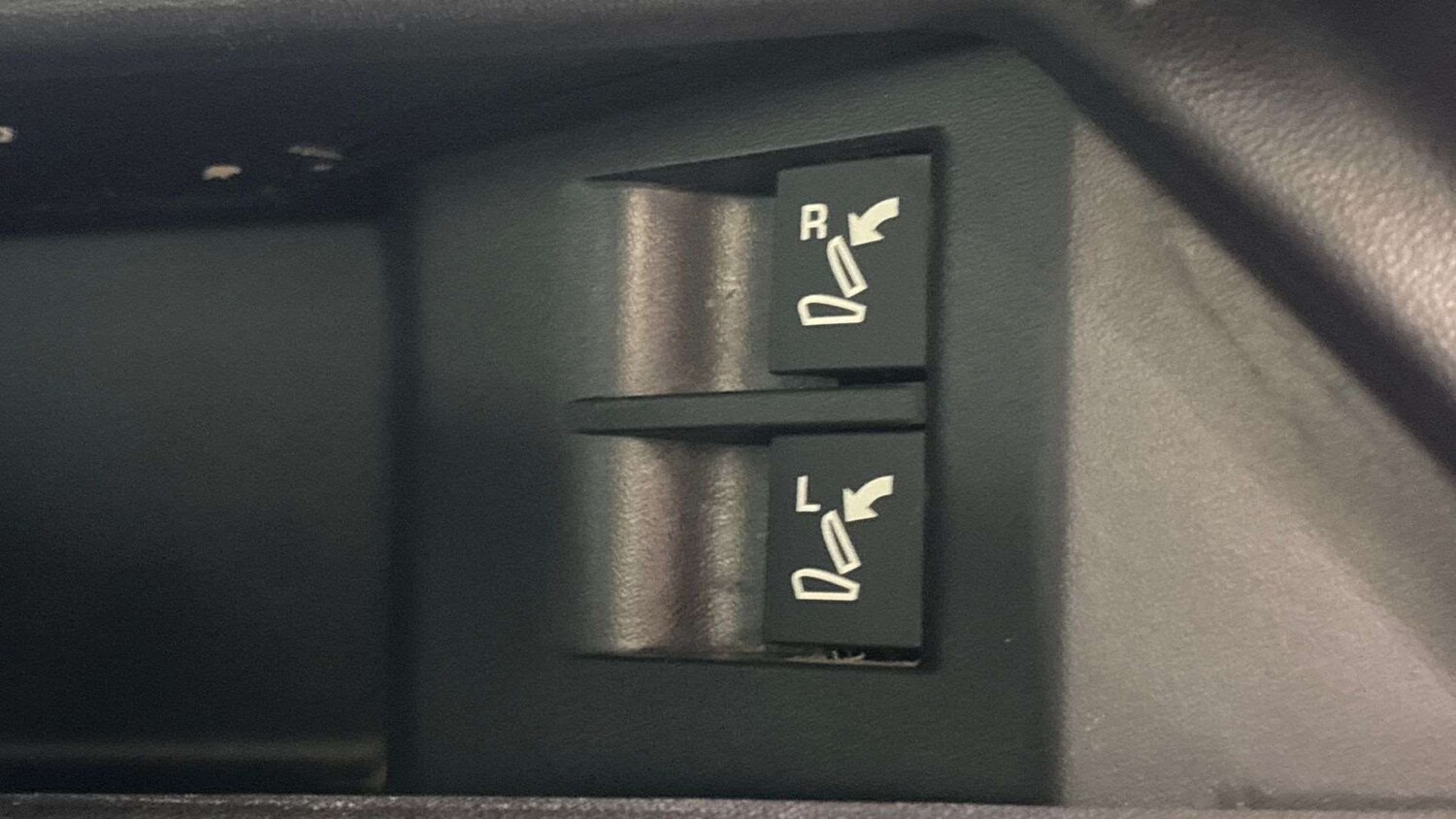 Used Land Rover Discovery Sport 2021 for sale - 77686437: Photo 27