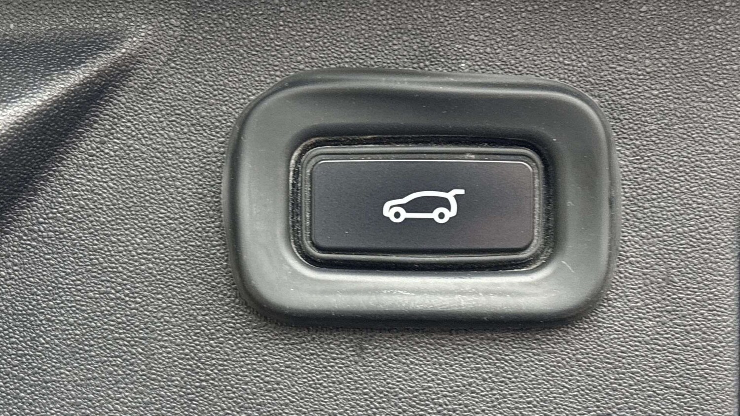 Used Land Rover Discovery Sport 2021 for sale - 77686437: Photo 33