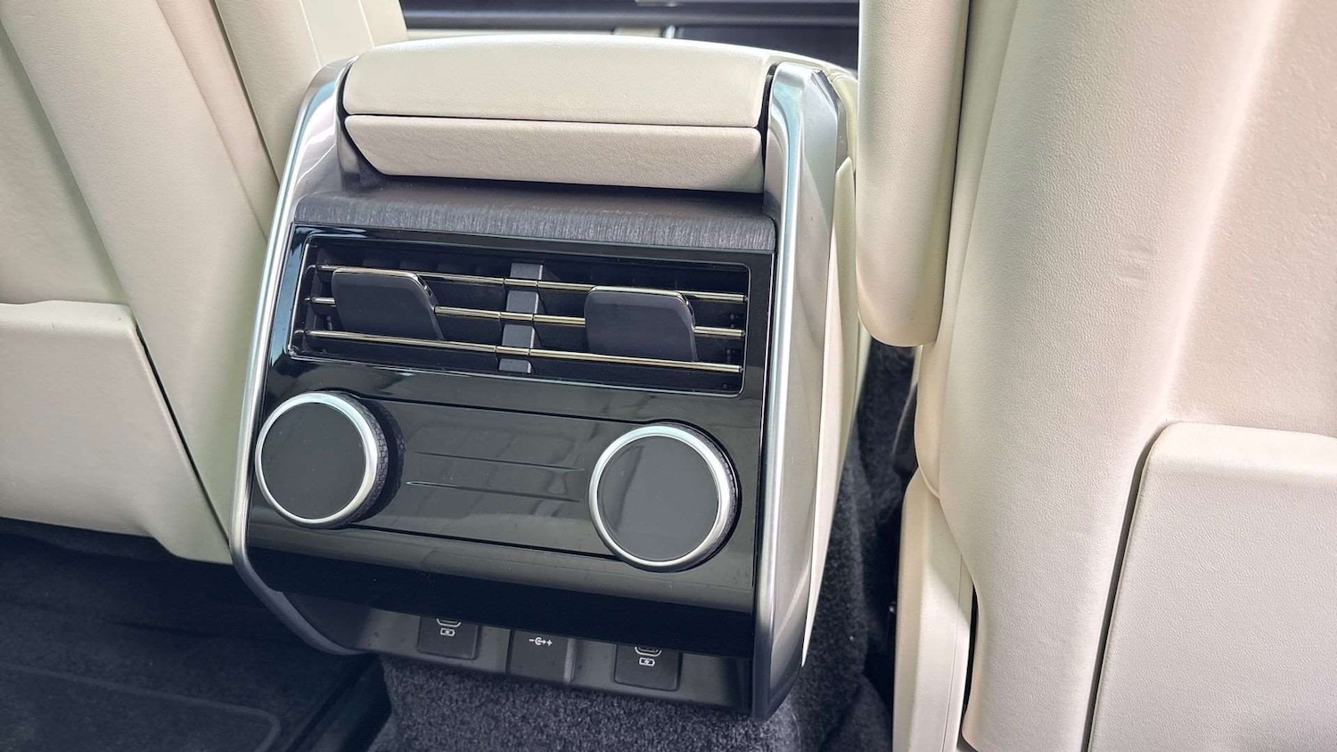 Used Land Rover Range Rover 2024 for sale - 76460488: Photo 18