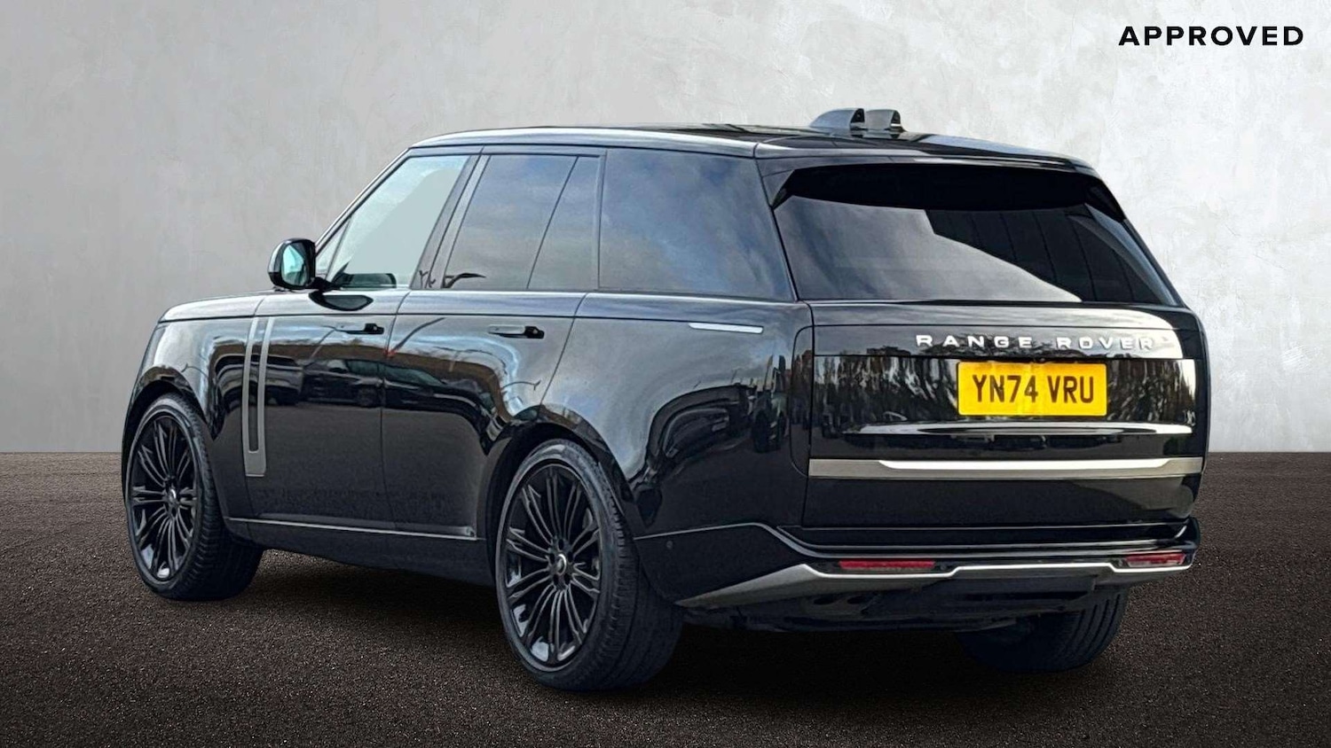 Used Land Rover Range Rover 2024 for sale - 76460488: Photo 2