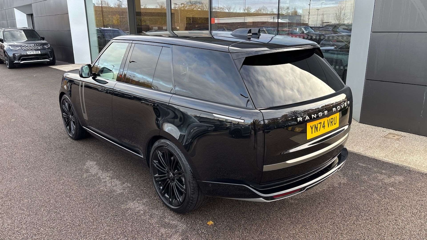 Used Land Rover Range Rover 2024 for sale - 76460488: Photo 32