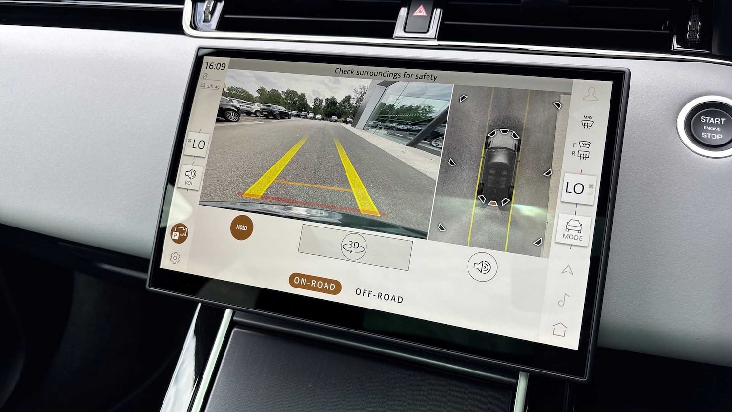 Used Land Rover Range Rover Evoque 2025 for sale - 76540782: Photo 12