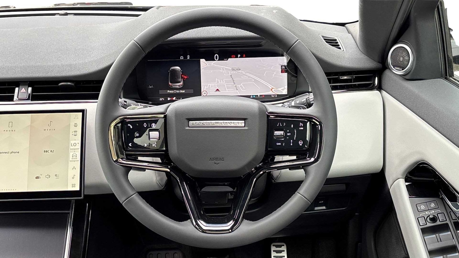 Used Land Rover Range Rover Evoque 2025 for sale - 76540782: Photo 15