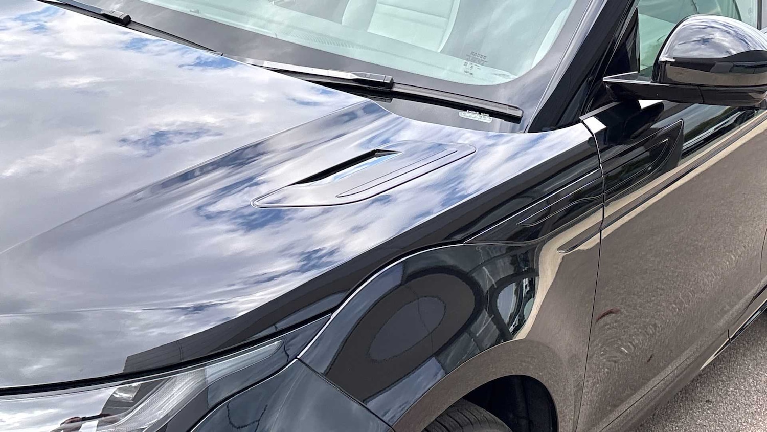 Used Land Rover Range Rover Evoque 2025 for sale - 76540782: Photo 21