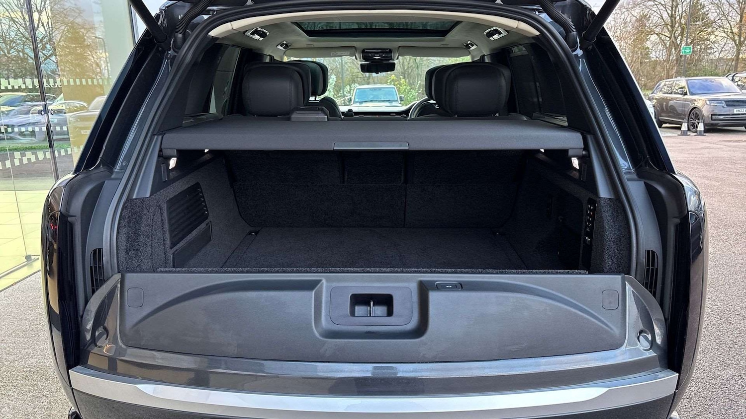 Used Land Rover Range Rover 2023 for sale - 76564432: Photo 33