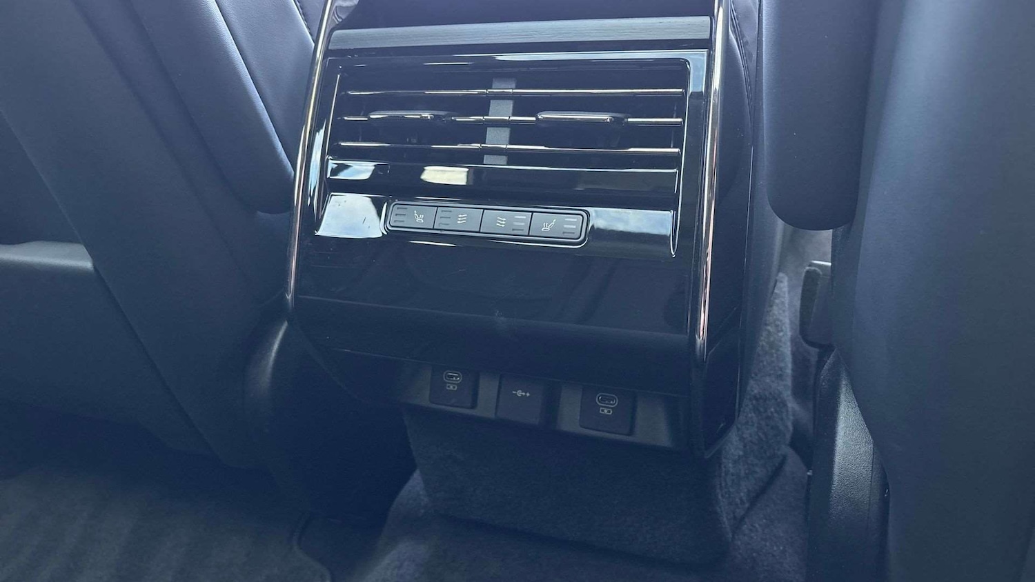 Used Land Rover Range Rover Sport 2024 for sale - 77414542: Photo 18