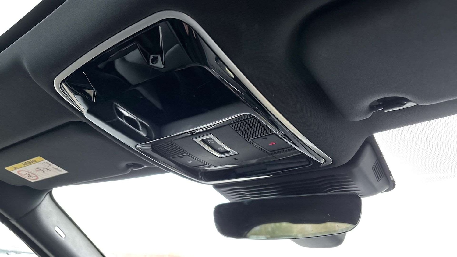 Used Land Rover Range Rover Velar 2023 for sale - 77257358: Photo 23