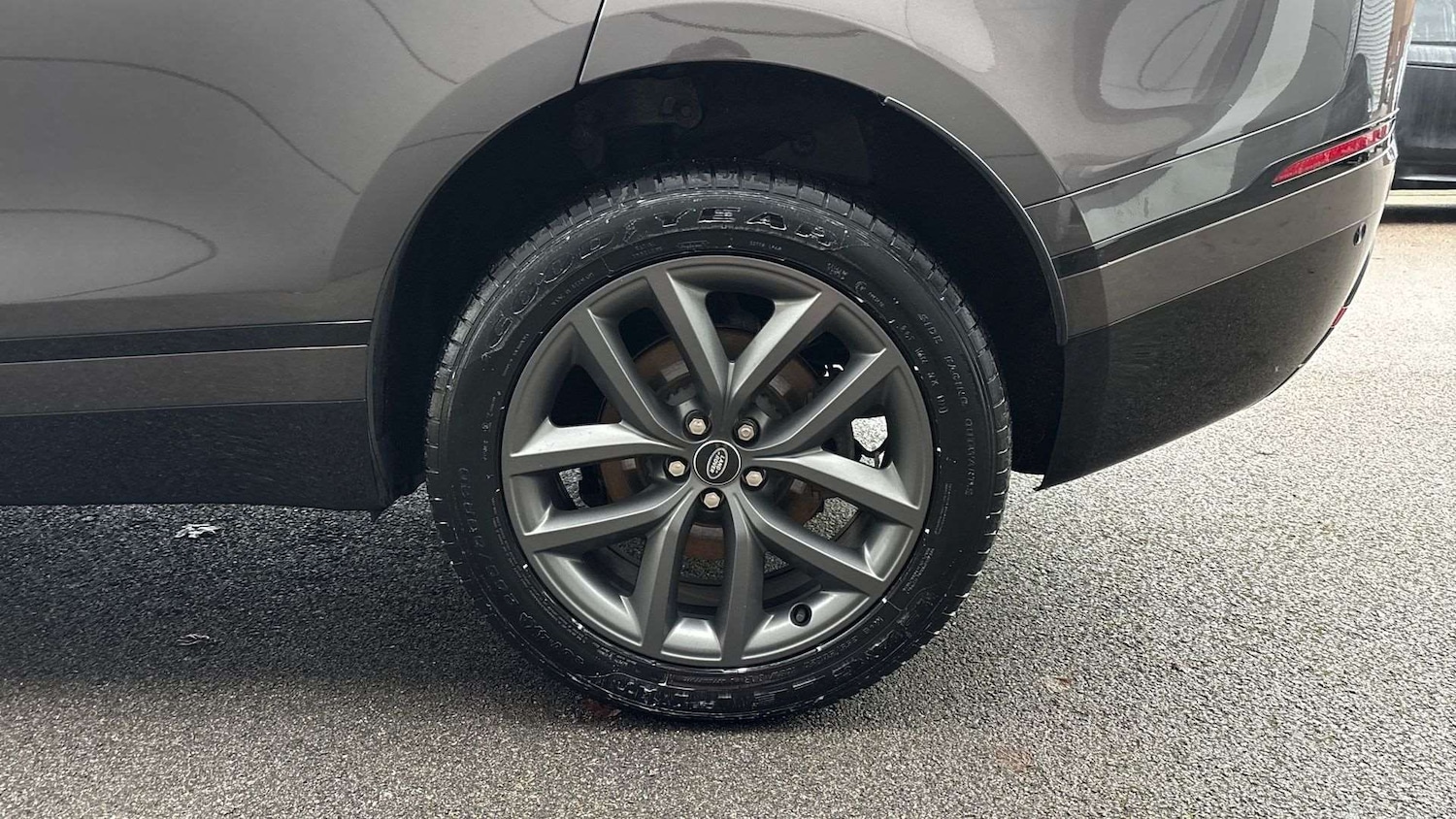 Used Land Rover Range Rover Velar 2023 for sale - 77257358: Photo 31