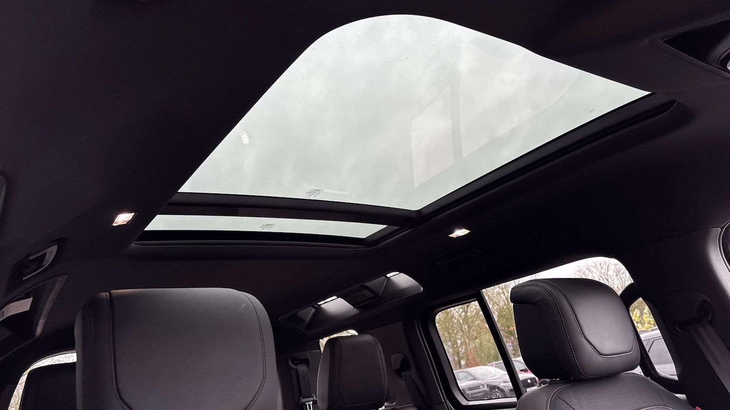 Used Land Rover Defender 2024 for sale - 76774222: Photo 21