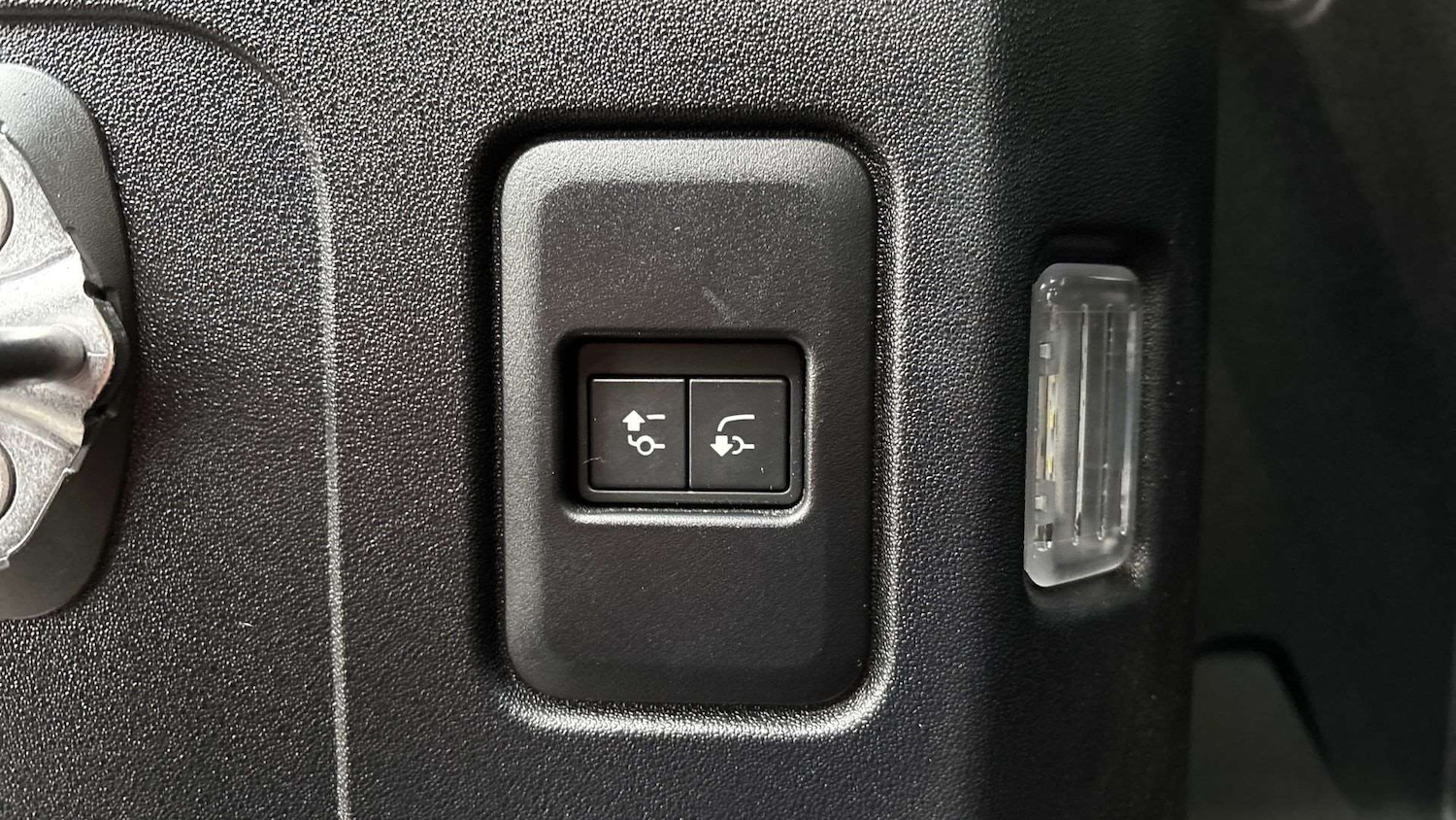 Used Land Rover Defender 2024 for sale - 76774222: Photo 27