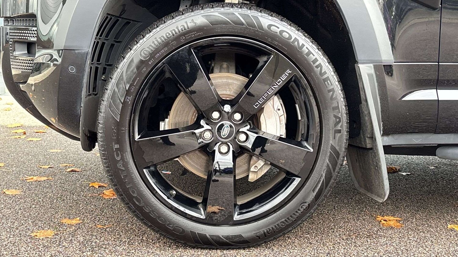 Used Land Rover Defender 2023 for sale - 76460265: Photo 33