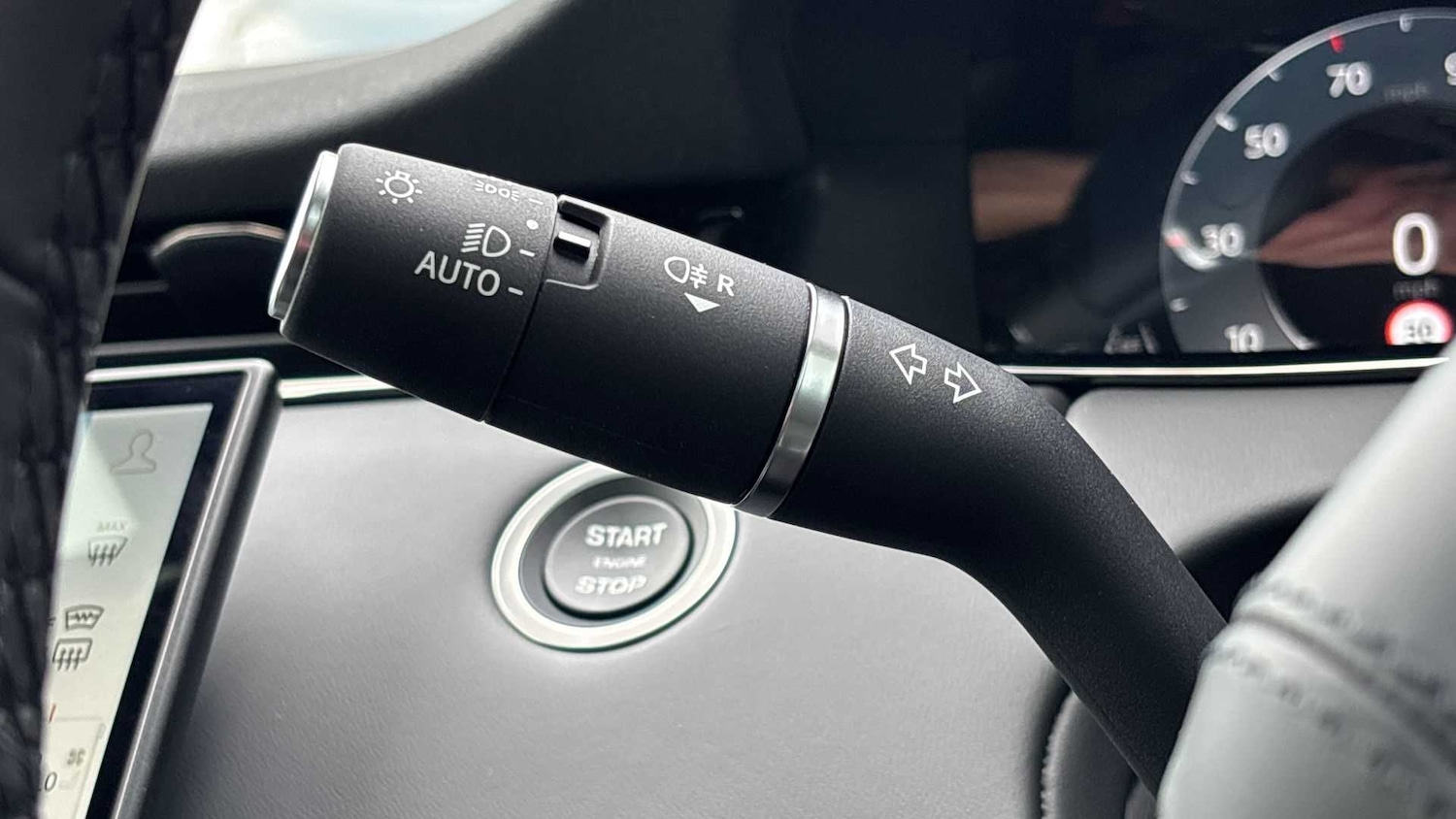 Used Land Rover Range Rover Evoque 2025 for sale - 76460220: Photo 35