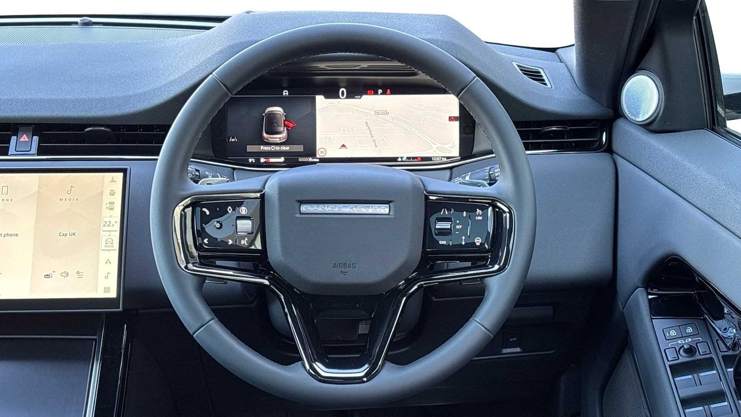 Used Land Rover Range Rover Evoque 2025 for sale - 76460597: Photo 15