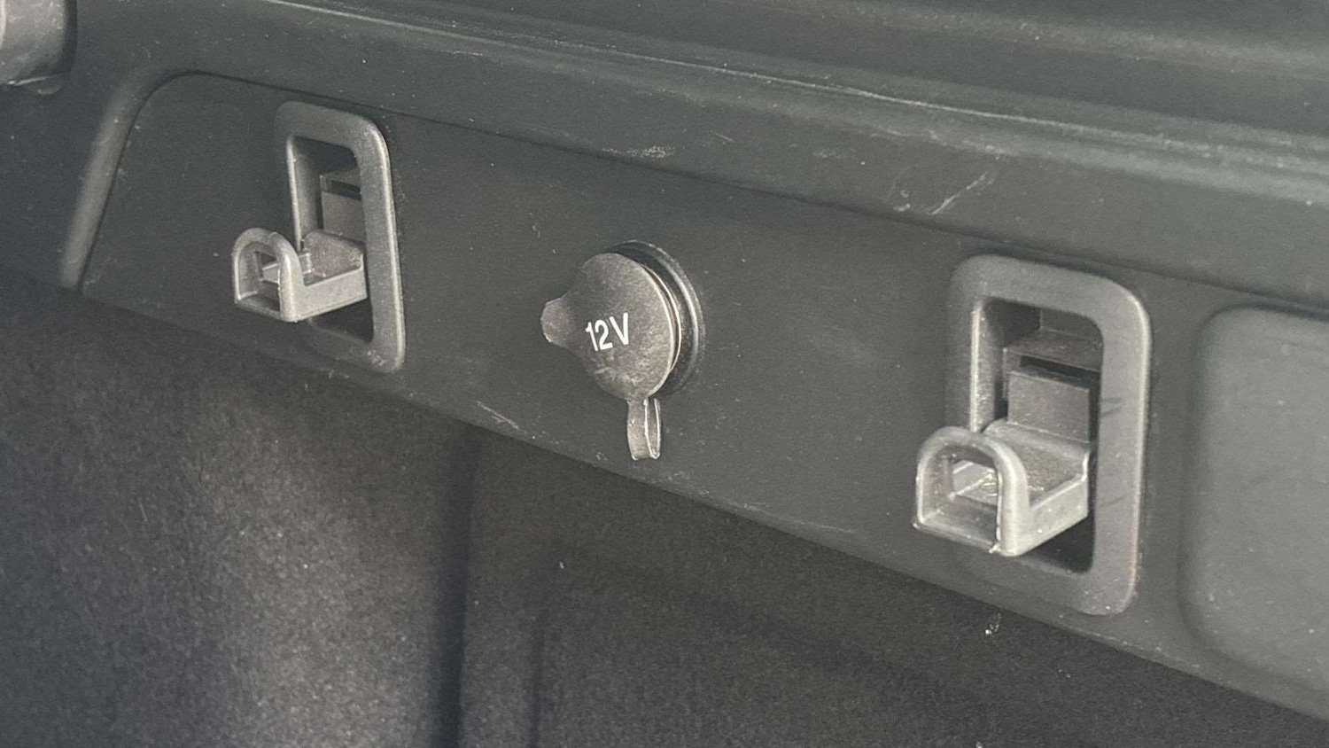 Used Land Rover Range Rover Velar 2019 for sale - 78037750: Photo 27