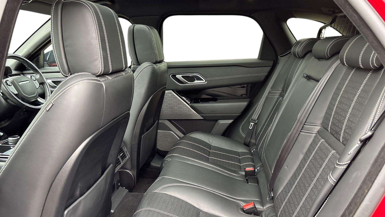 Used Land Rover Range Rover Velar 2019 for sale - 78037750: Photo 4