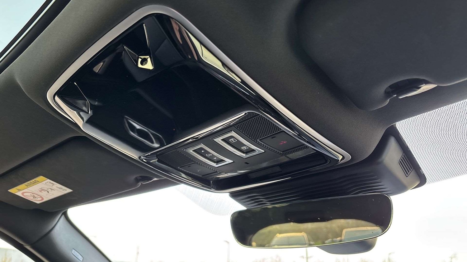 Used Land Rover Range Rover Velar 2025 for sale - 77561096: Photo 23