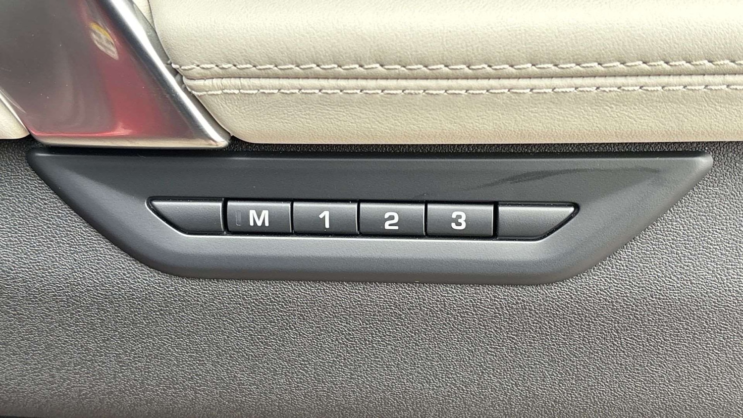 Used Land Rover Discovery Sport 2024 for sale - 78010195: Photo 25