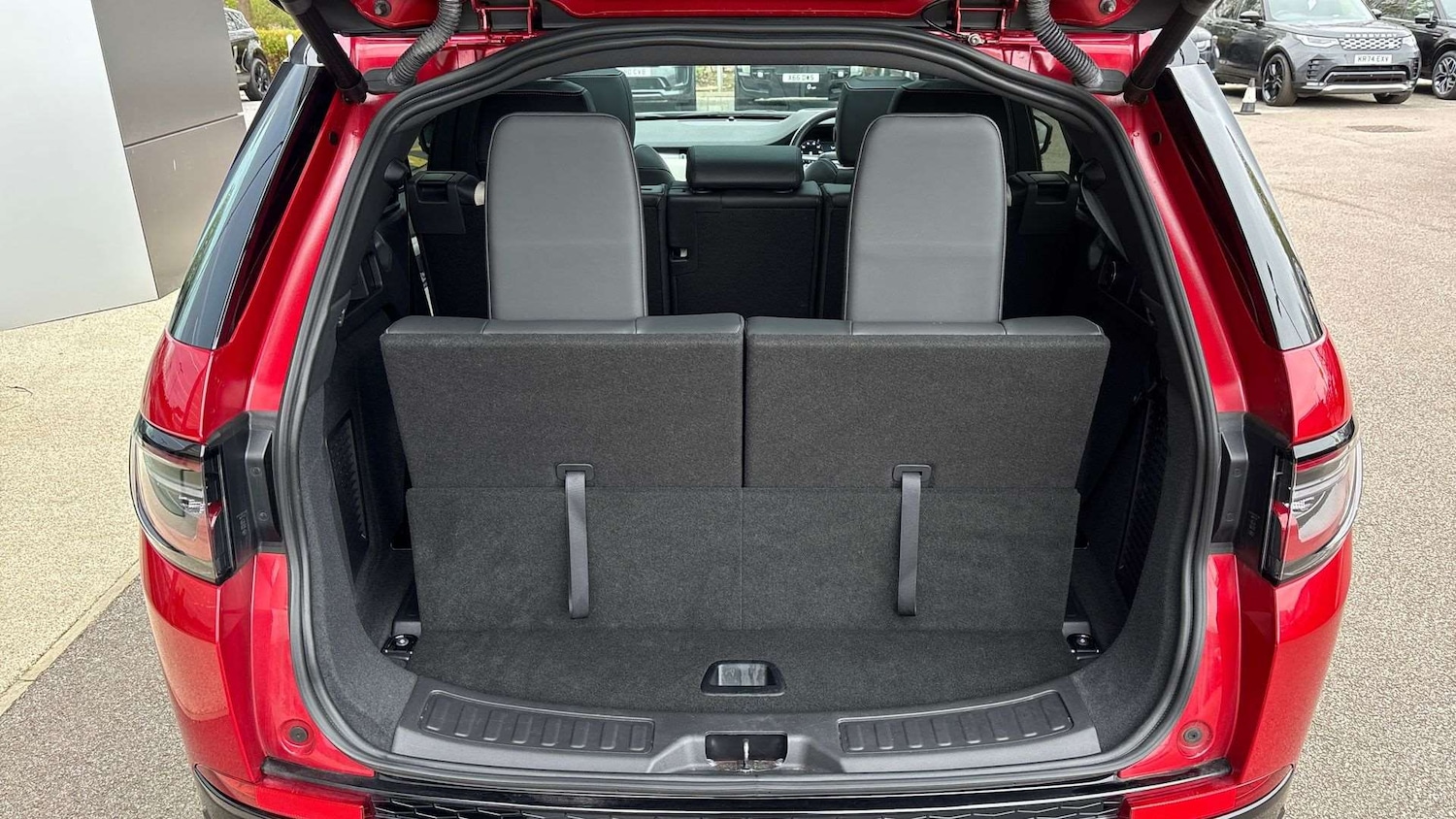 Used Land Rover Discovery Sport 2024 for sale - 78010195: Photo 33