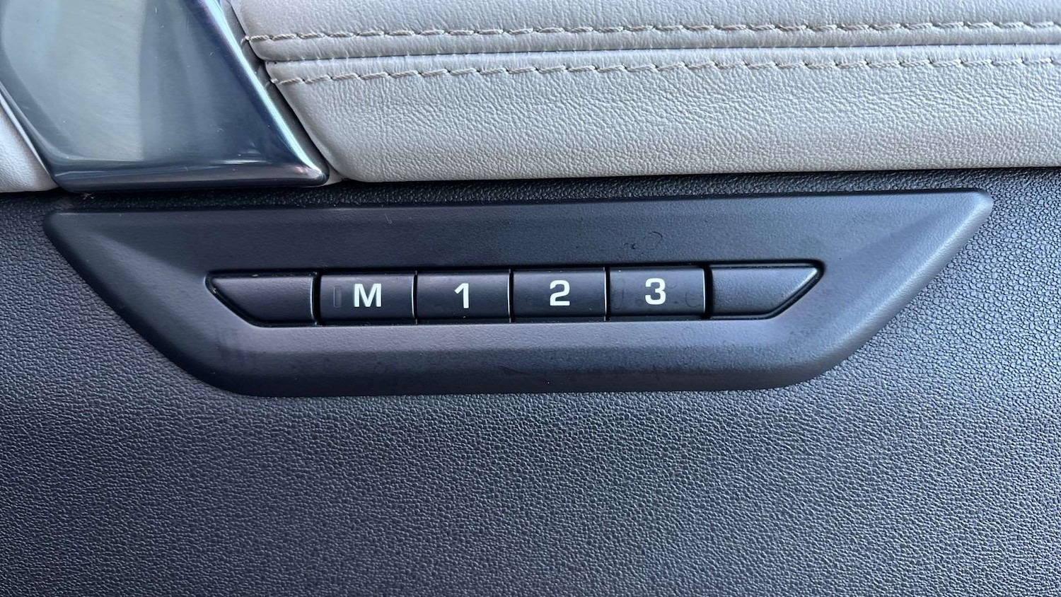 Used Land Rover Discovery Sport 2022 for sale - 77795612: Photo 25