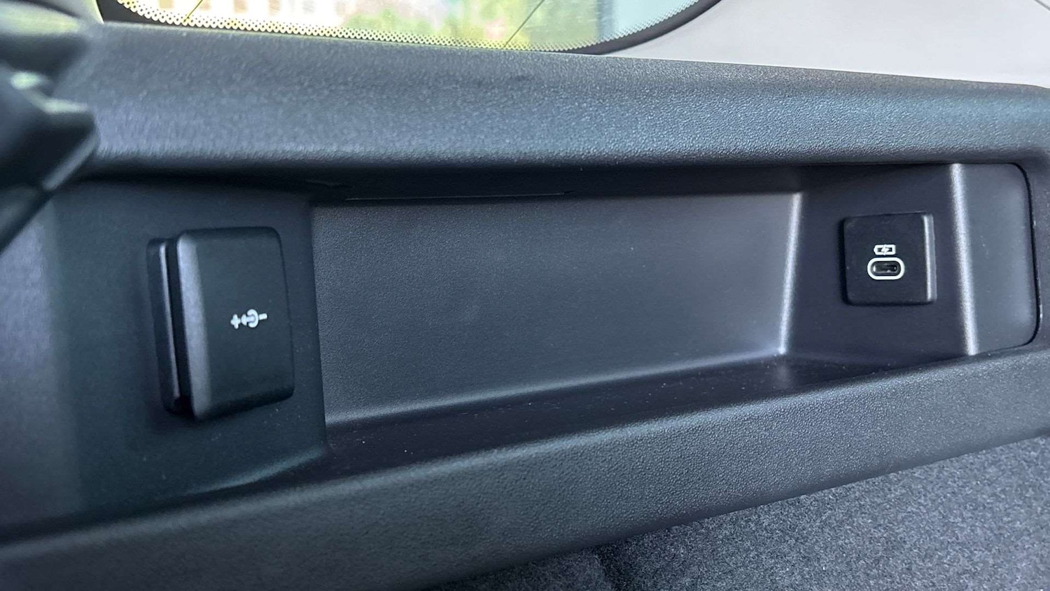 Used Land Rover Discovery Sport 2022 for sale - 77795612: Photo 27