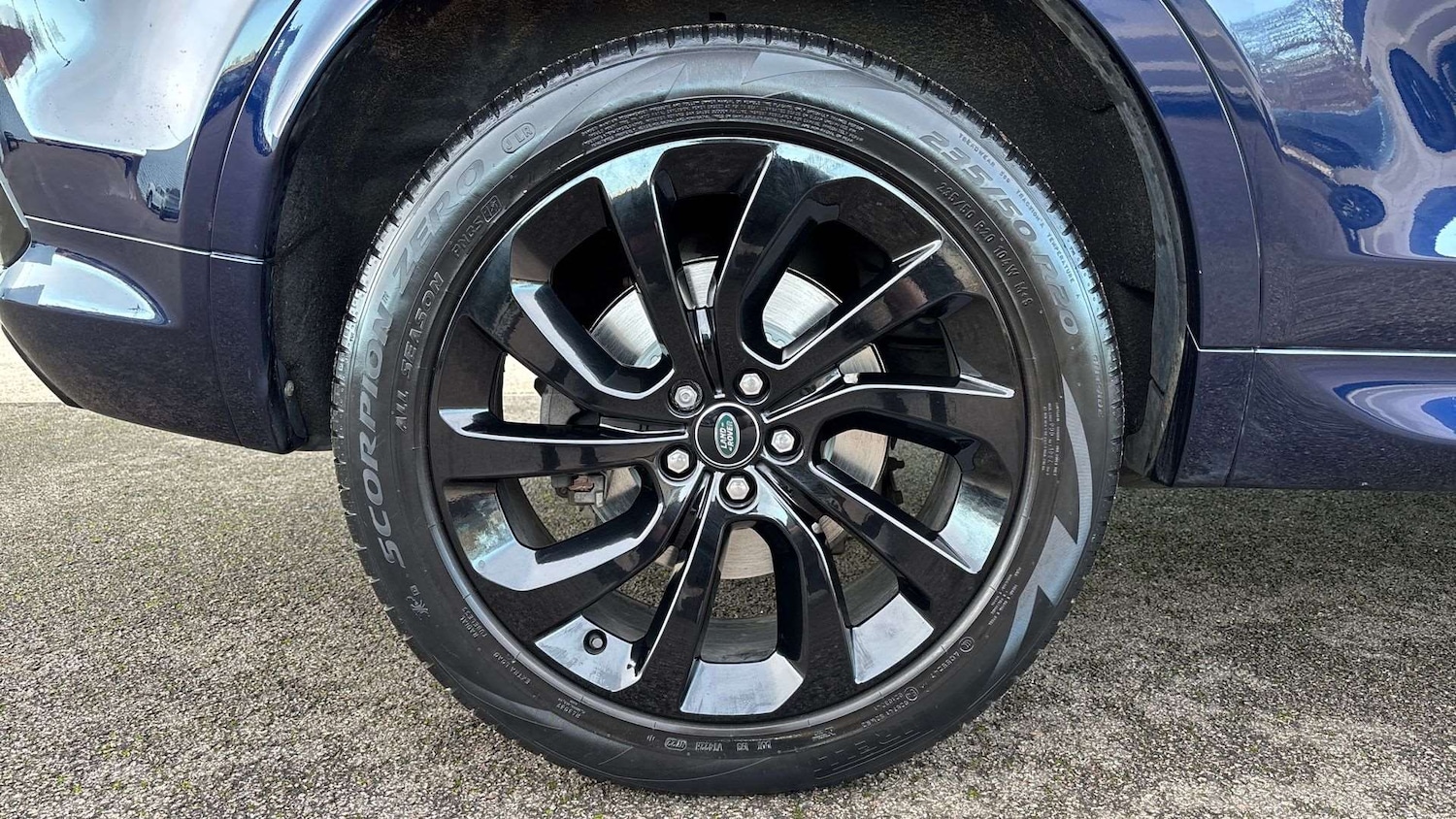 Used Land Rover Discovery Sport 2022 for sale - 77795612: Photo 30