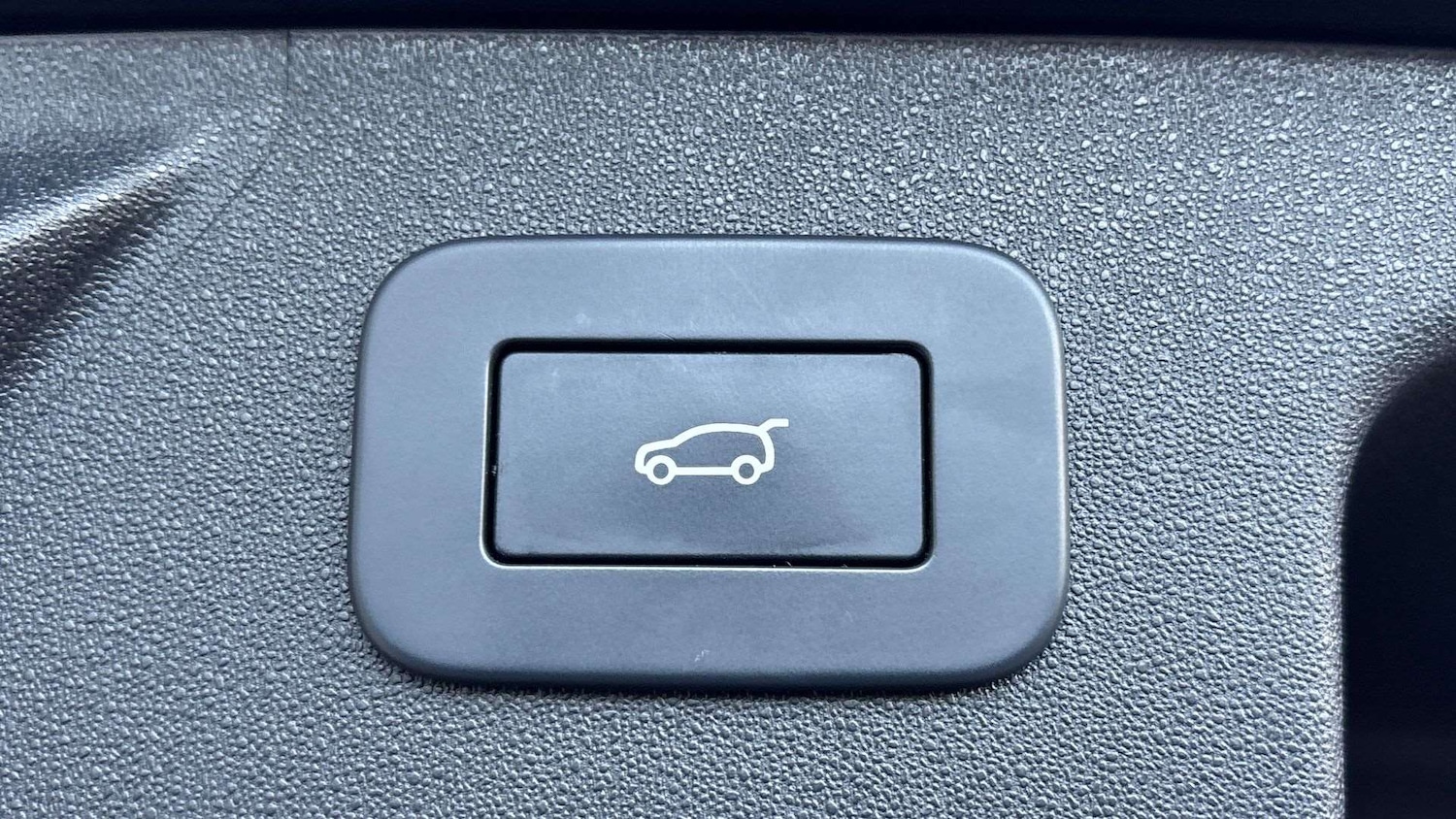 Used Land Rover Discovery Sport 2022 for sale - 77795612: Photo 34